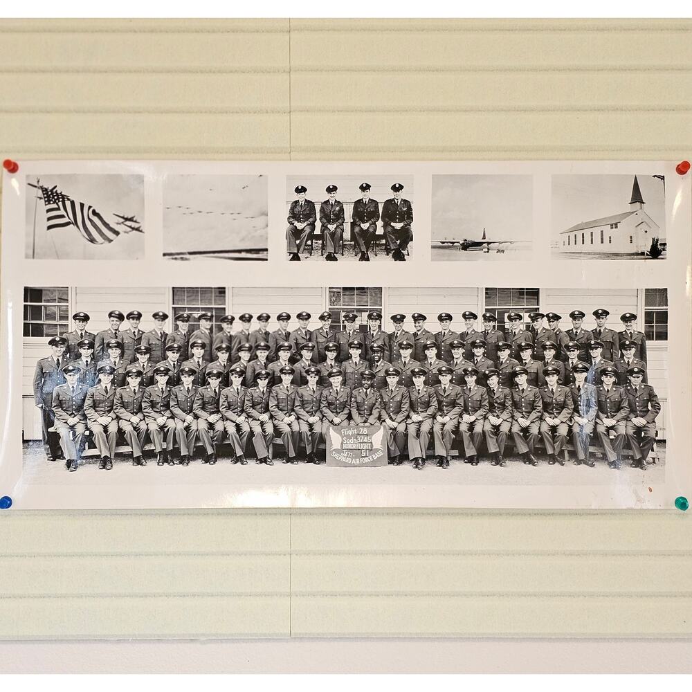 1951 USAF Sheppard AFB Flight 28 Group Photo 20x10 w/ Handwritten Names List